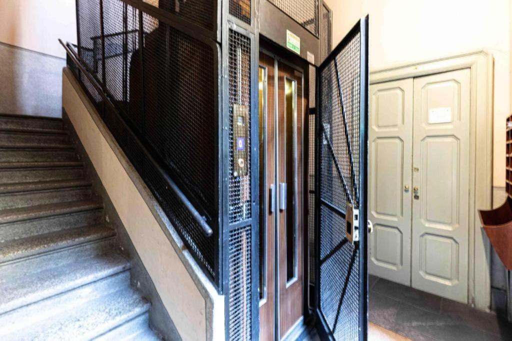 Loft House Via Della Spiga 50 Leilighet Milano Eksteriør bilde
